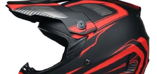 How to Strap a Motorcycle Helmet